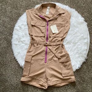 Fabletics Harmony Shorts Jumpsuit Romper Zip Front New Womens Size XXS NO PANTS